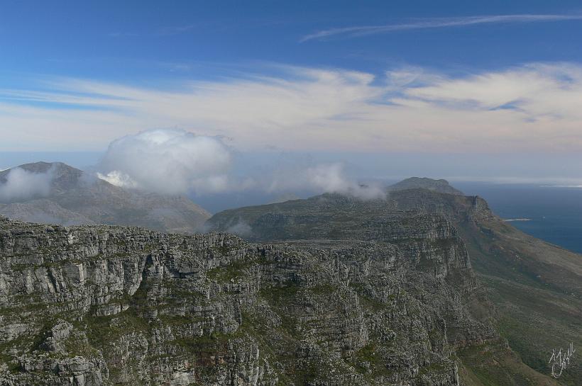 P1050028.JPG - Table mountain.