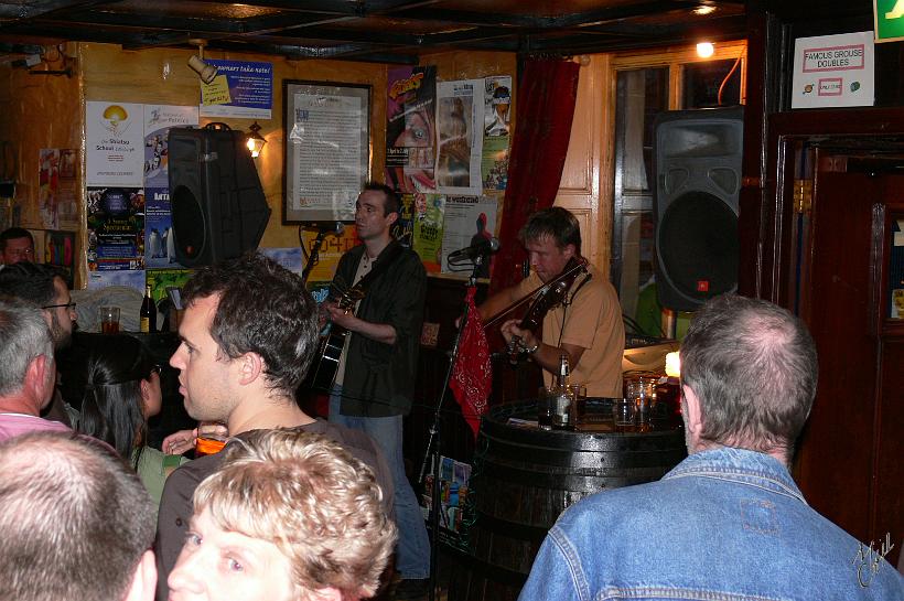 P1000837.JPG - L'ambiance pub à Glasgow.