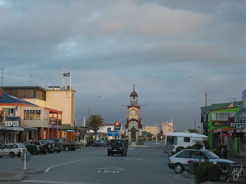 Queenstown_WestCoast_IMG_2609.JPG - La petite ville Hokitika située sur la côte ouest à 40 km de Greymouth.