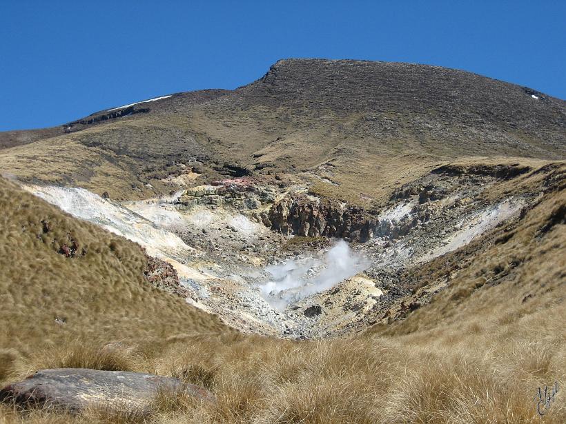 Tongariro_Crossing_IMG_1555.JPG - Les Ketetahi hot springs, des sources chaudes sur un terrain privé au coeur du Tongariro.